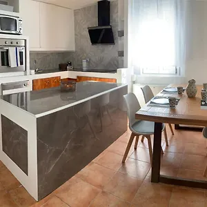 https://casa-vacanze-le-rondini.emilia-romagnahotels.net